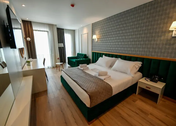 Iliad Ξενοδοχείο *